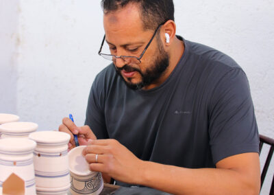 Fes pottery artist