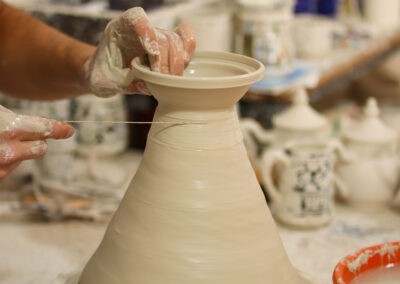 make pottery products